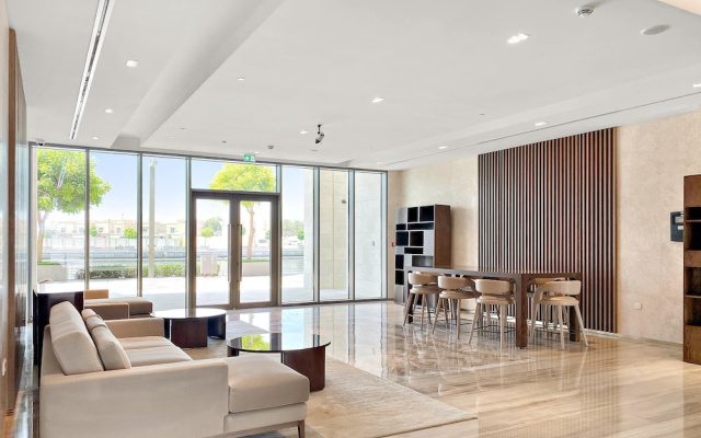 Bright 1BR Escape w Balcony Building Pool