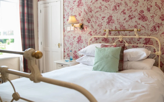 Sweeney Hall Hotel
