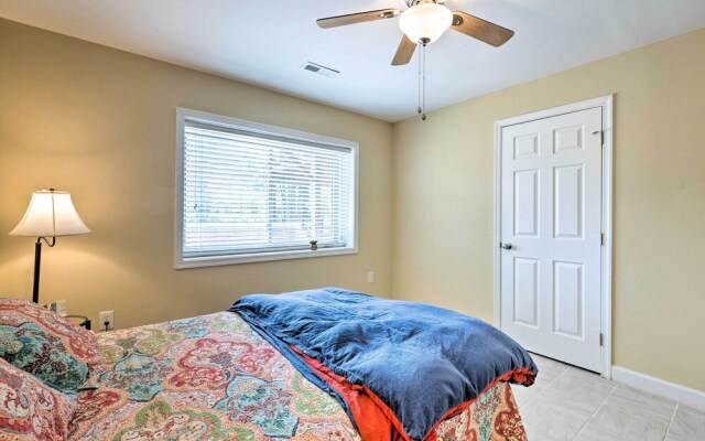 'river's Edge Retreat With Kayaks & River Access!