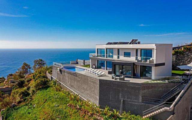 Seacrest by OurMadeira