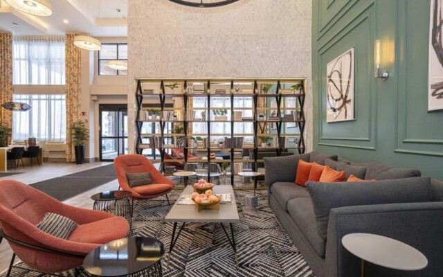 Sandman Signature Sherwood Park Hotel