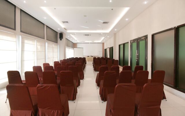 Airy Premier Sei Pangeran Jendral Sudirman 153 Palembang