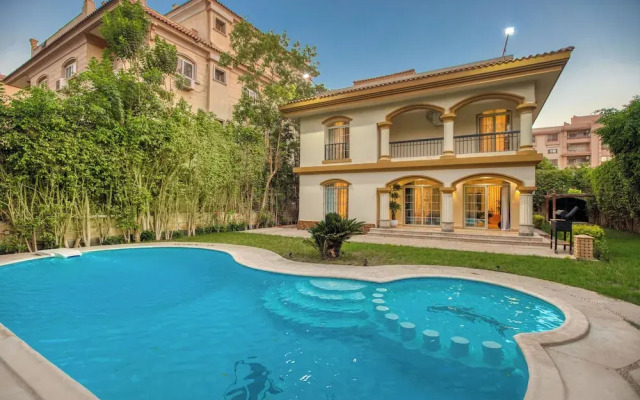 Host Prime Paradise Villa At Rehab City