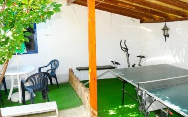 Andi Hotel
