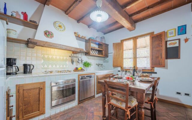 House LAia Seravezza