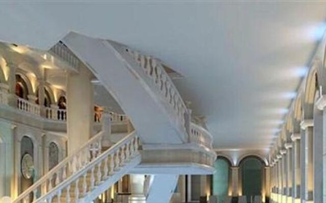 Jian Ming International Hotel - Shishi