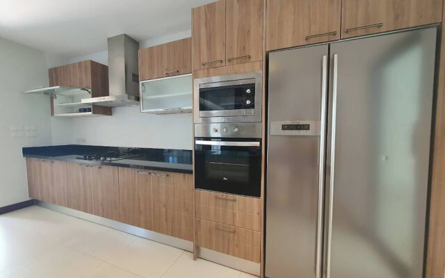 Blu Village Pool Villa