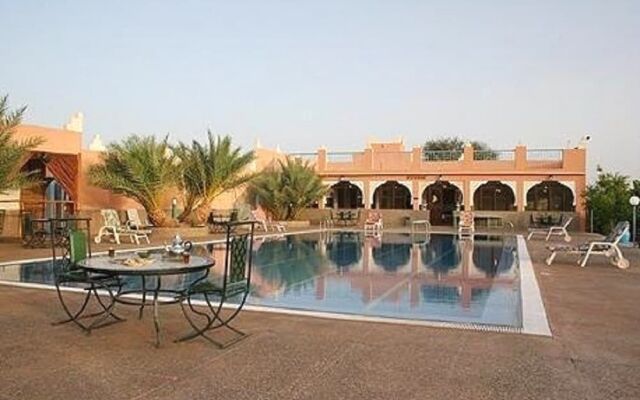 hotel village touristique bougafer