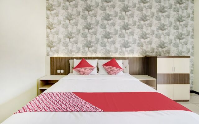 OYO 1024 Palem Asri Residence Syariah