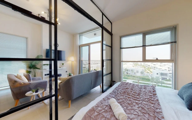 SuperHost - High-End apartment With Burj Khalifa Glimpse