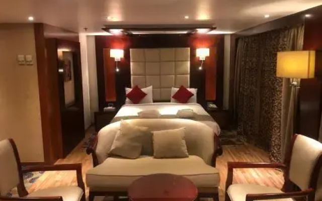 M/S Blueshadow