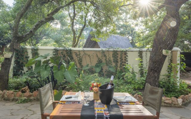 Pioneer Lodge Camp and Safaris