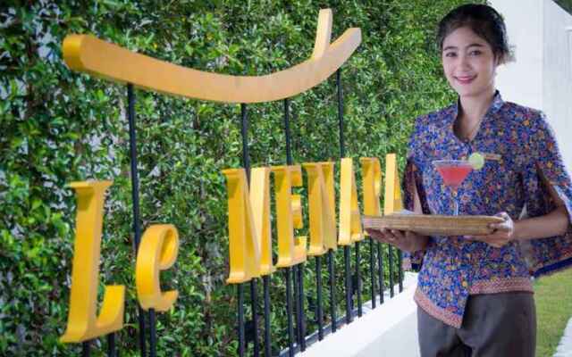 Le Menara Khao Lak beachfront Villa & Resort
