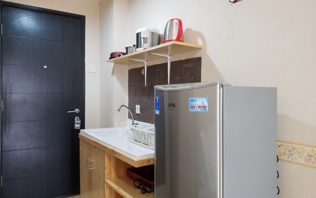 Nice And Elegant Studio At Belmont Residence Puri Apartment