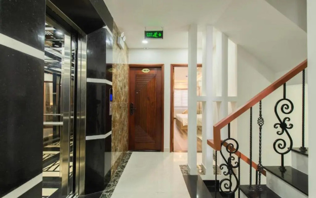 Long Beach Nha Trang Hotel