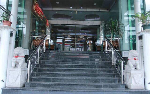 Capital O Business Hotel