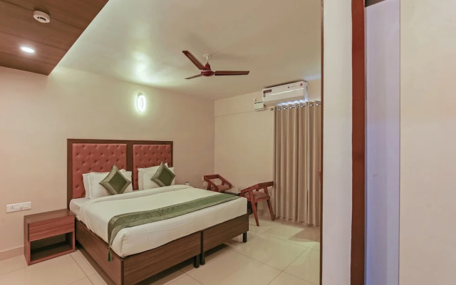 Treebo Goodland Residency - 500m from Railway Station
