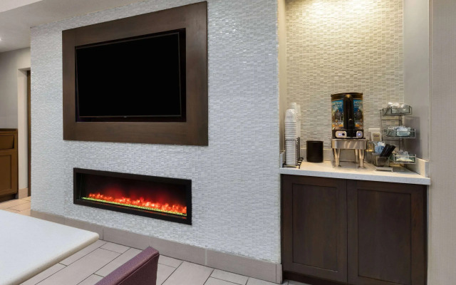 La Quinta Inn & Suites by Wyndham North Orem
