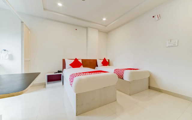 Airport Palace Hotel by OYO Rooms