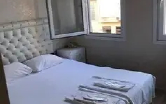 Selanikli Pansiyon Heybeliada