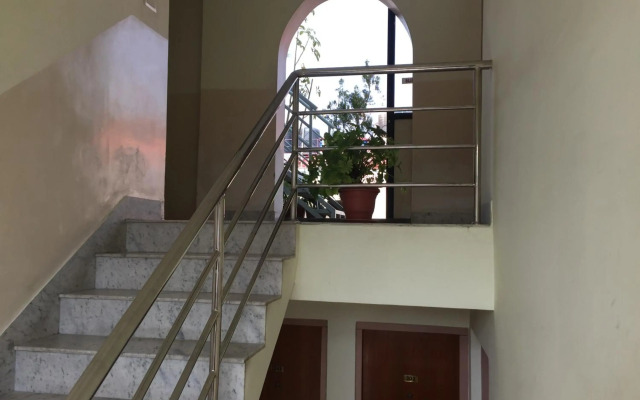 Hotel Serenity