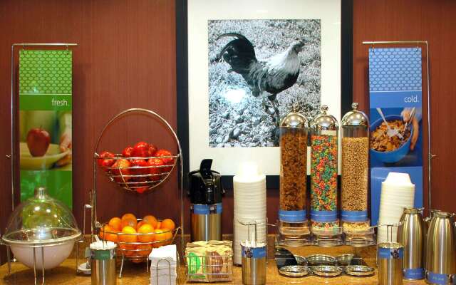 Hampton Inn & Suites Denver/Highlands Ranch