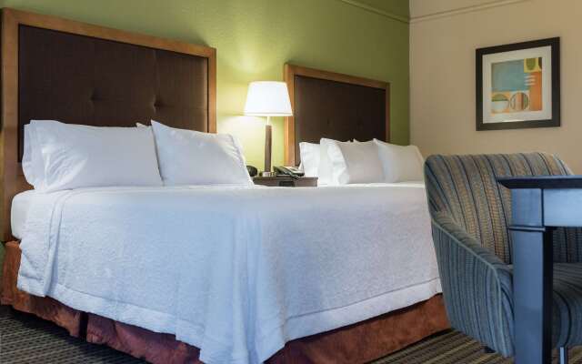 Hampton Inn Brooksville Dade