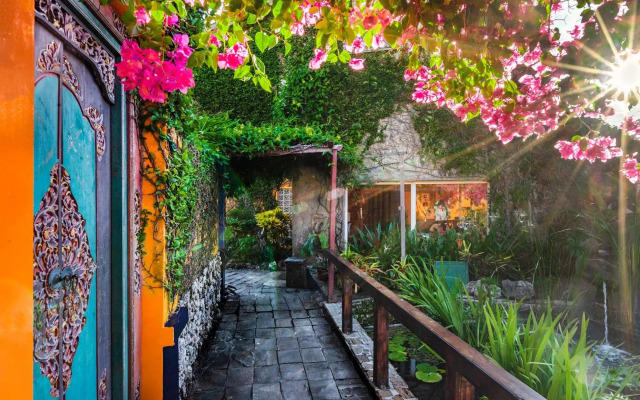 Red Garden Resort