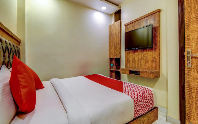 Oyo 18867 Hotel Vision Palace