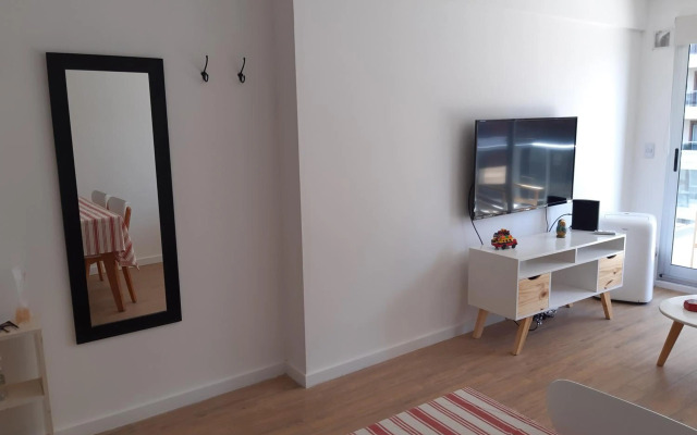 Belgrano Luminoso Y Amplio Departamento