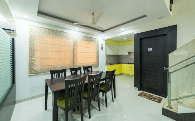 Treebo Shree Krishn Comfort