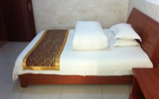 Shuntai Business Inn