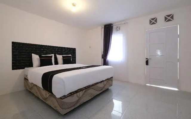 Dewi Residence 1