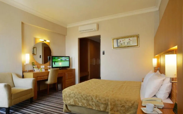 Club Cettia Resort