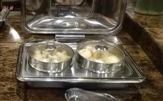 GreenTree Inn Yangzhou Gaoyou Municipal Government Business Hotel