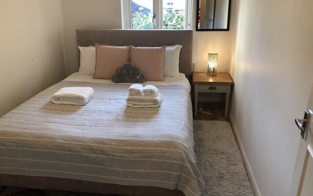 Myshortstay Maida Vale Private Terrace