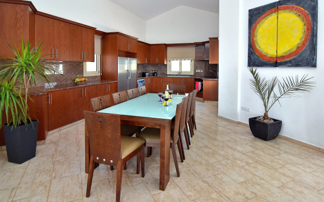 Dionysos Deluxe Villa