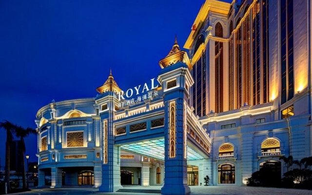 Royal Seaside Resort Hotel