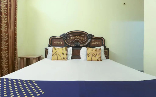 Spot On 75384 Hotel Star Inn