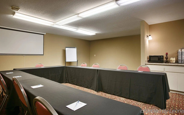 Best Western Roseville Inn