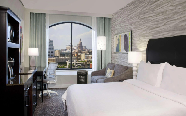 Hilton Garden Inn Austin Downtown