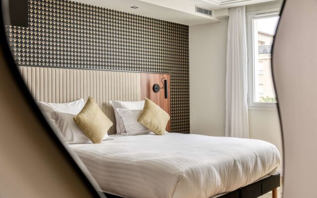 Zenitude Hotel la Valadière, an Ascend Collection Hotel