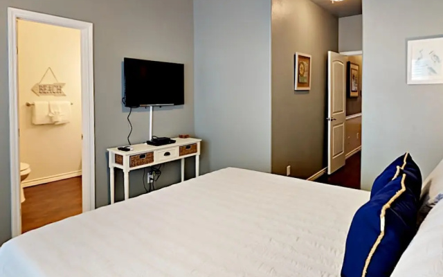 Coconutties - Three Bedroom Condo