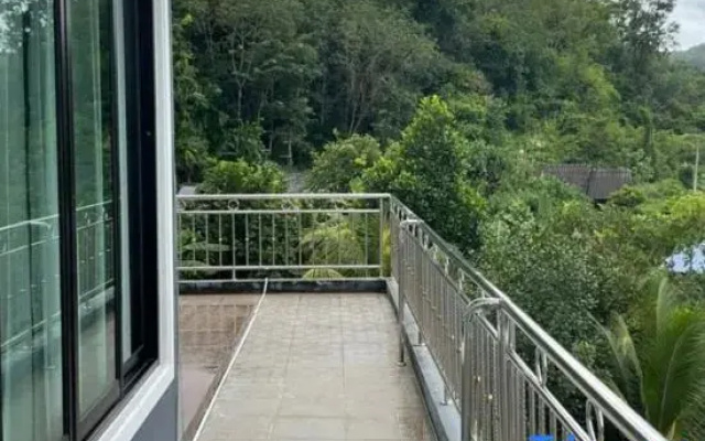Sj House Hotel