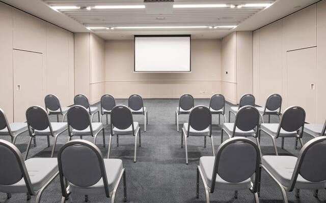 Holiday Inn Werribee by IHG