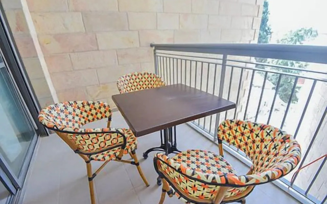 Yafo 35 apartment