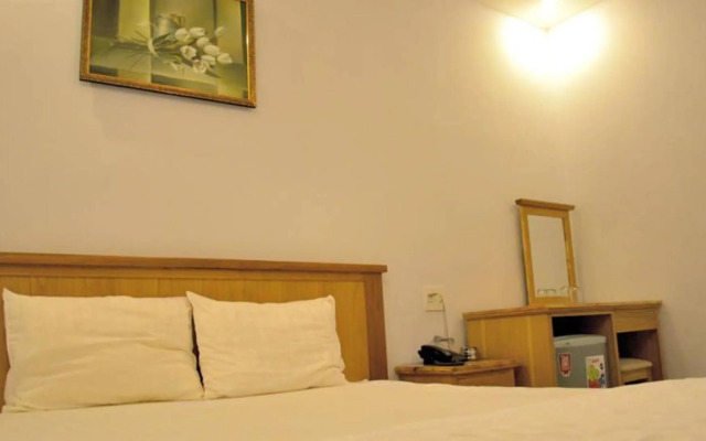 Janus Hotel