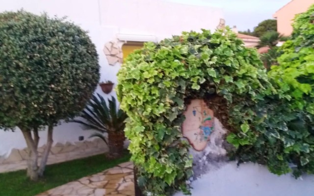 House With 2 Bedrooms in Calasetta, With Furnished Terrace - 400 m Fro