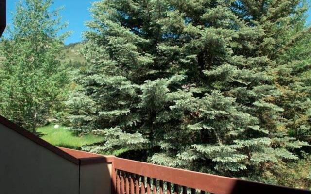 Wind River Teton Village by JHRL