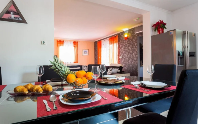 Holiday House Klaric